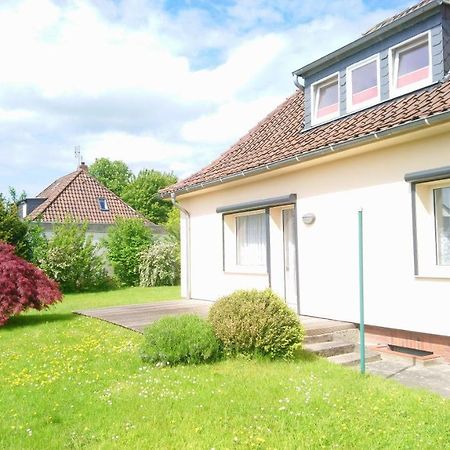 Gaestehaus „Barbara” Mit Garage In 26919 Brake Brake  Eksteriør billede